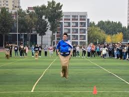 [法甲]阿布林打门被扑 森通泽补射破门