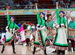 2025高尔夫球蓝湾大师赛：高球绿茵上的“和而不同”