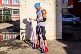 彭”湃动力、“水”漾激情！第十三届“蚩尤九黎城杯”中国摩托艇联赛重庆彭水大赛暨2024中国桨板公开赛重庆彭水大赛昨日开幕